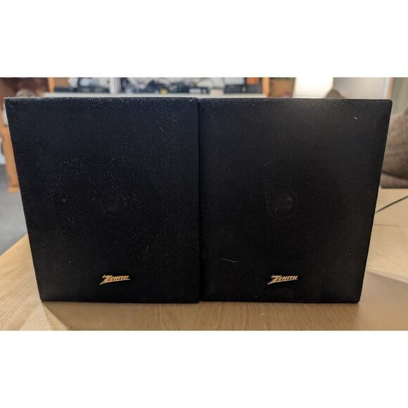 🎃Vintage Pair of Zenith Surround Sound Speakers - Picture 1 of 2